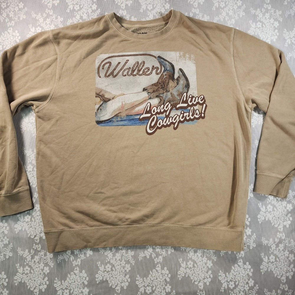 Morgan Wallen Long Live Cowgirls Graphic Sweatshirt XL Tan Cotton Blend Fleece